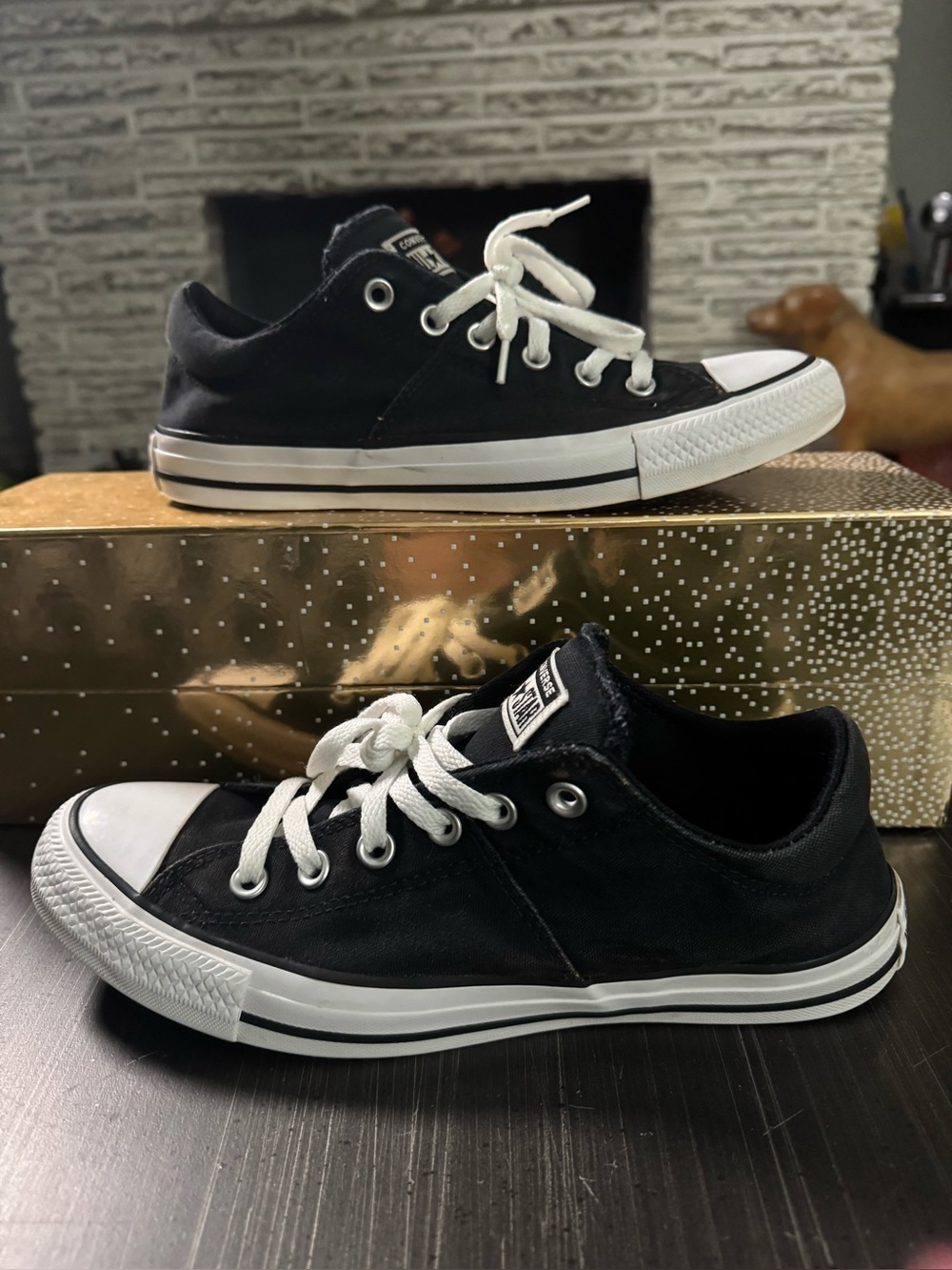 Converse Chuck Taylor All Star Black Low Top Sneakers Women’s Size 10
